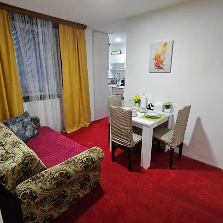 Lamela Apartment